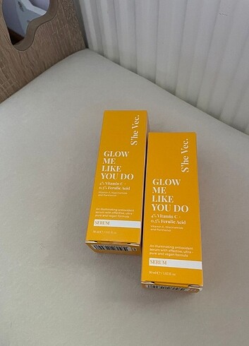 Yves Saint Laurent she vec c vitamini