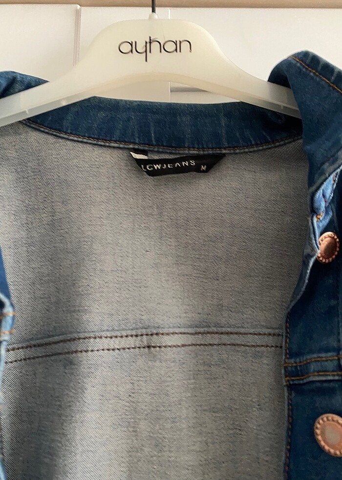 Kadın kot ceket - Görsel 2