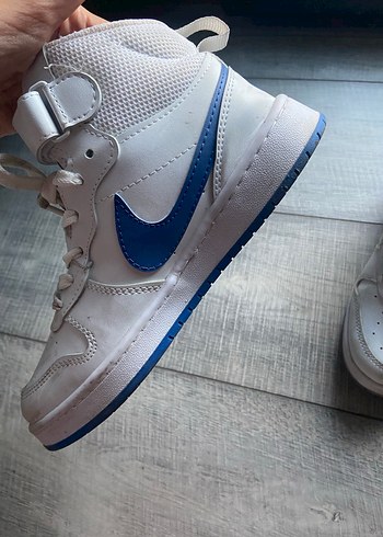 Nike Spor Ayakkabı Beyaz Lacivert Detay - Görsel 3