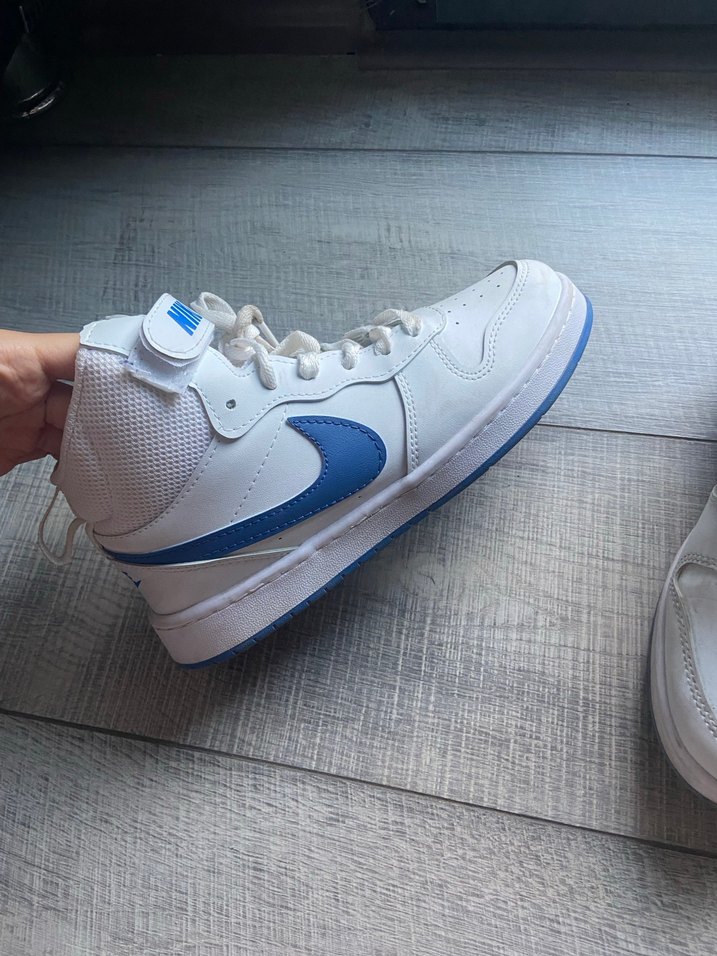 Nike Spor Ayakkabı Beyaz Lacivert Detay - Görsel 5