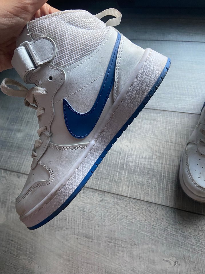 Nike Spor Ayakkabı Beyaz Lacivert Detay - Görsel 3