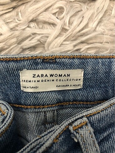 34 Beden mavi Renk Zara jean