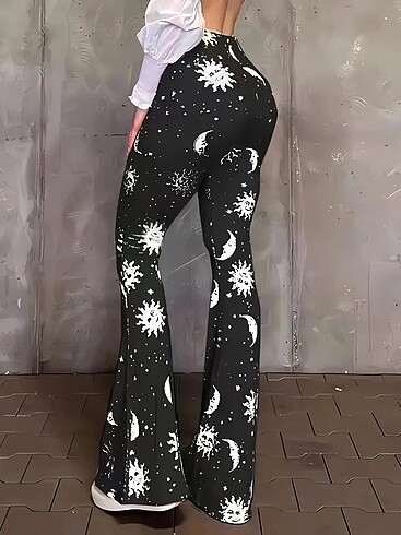 Trendyol & Milla Ay Güneş Baskılı Flare Paça Pantolon