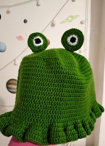 H&M Kurbağa şapka 
