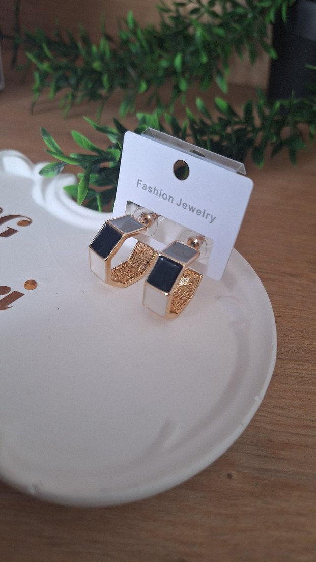 Gold renkli küpe #küpe - Görsel 2