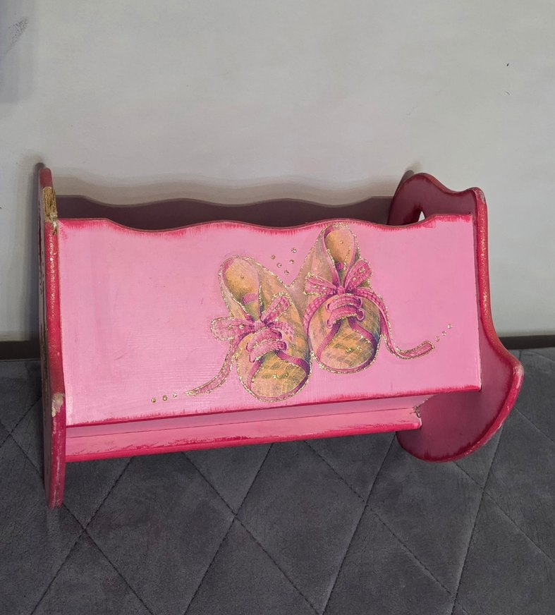Pastel Pembe Ahşap Bebek Beşiği (Oyuncak) - Görsel 2