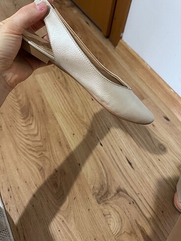 LC Waikiki Gold babet
