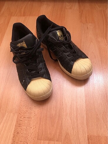 Orjinal Adidas superstar
