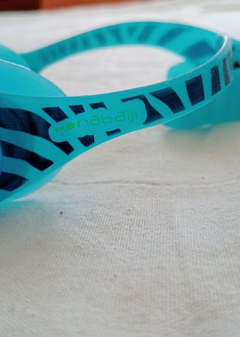 Renkli Mavi Yüzücü Gözlüğü - Görsel 2