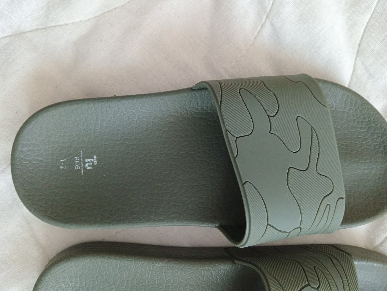 Erkek Çocuk Terlik - Görsel 3