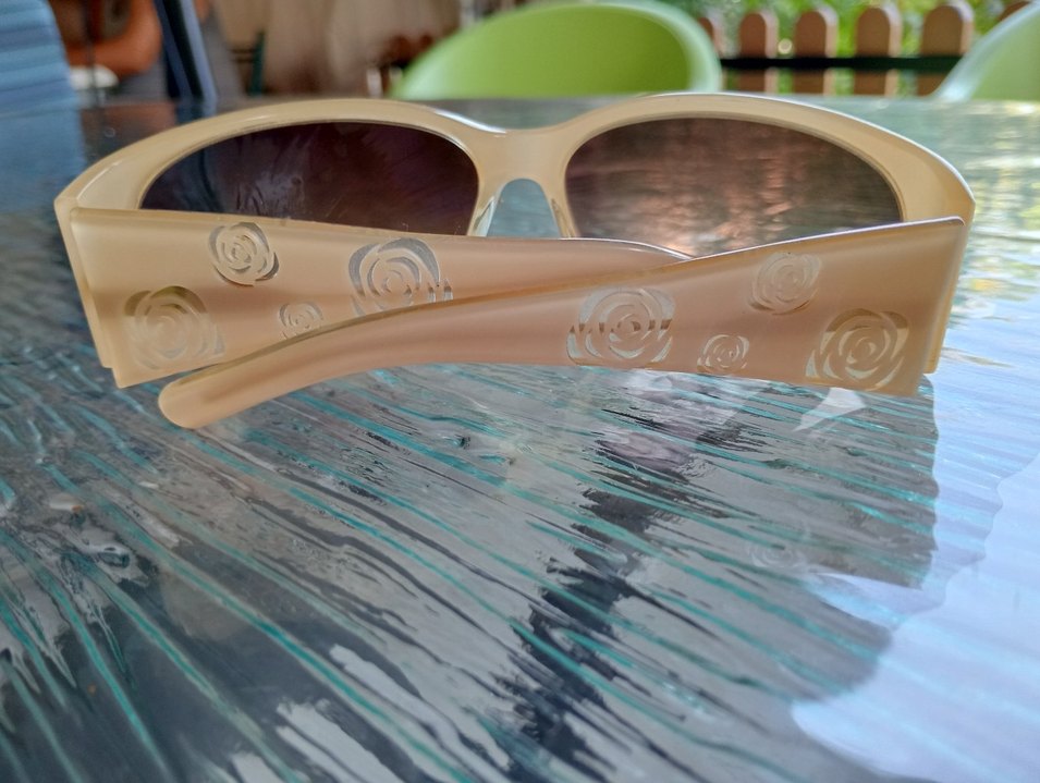 Bej Şeffaf Kadın Güneş Gözlüğü - Görsel 4