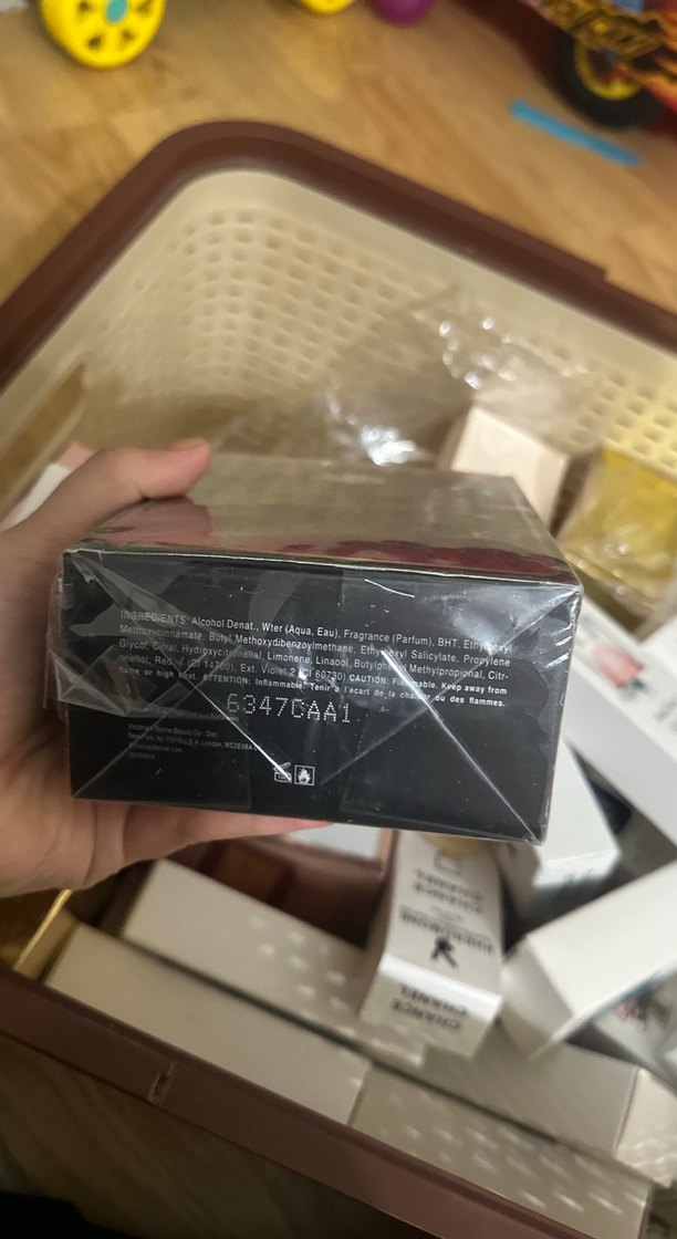 Victoria's Secret Bombshell New York Kadın Parfümü 100 ml - Görsel 5