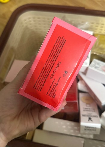 Victoria's Secret Bombshell Intense Kadın Parfümü 100 ml - Görsel 3