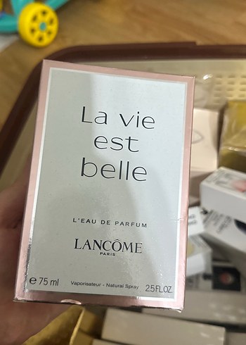 Lancome La Vie Est Belle Kadın Parfümü 75 ml - Görsel 4
