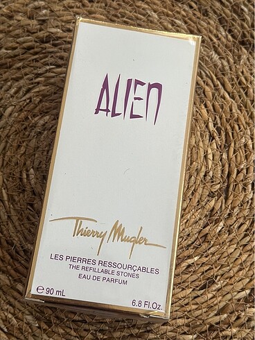 Alıen Mugler