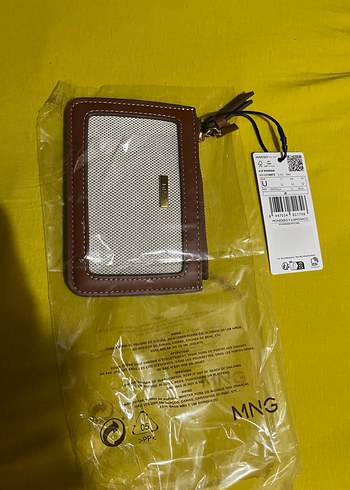 Bej Deri Fermuarlı Kadın Cüzdanı - Görsel 4