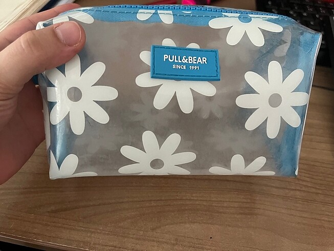 Pull and Bear Pullandbear