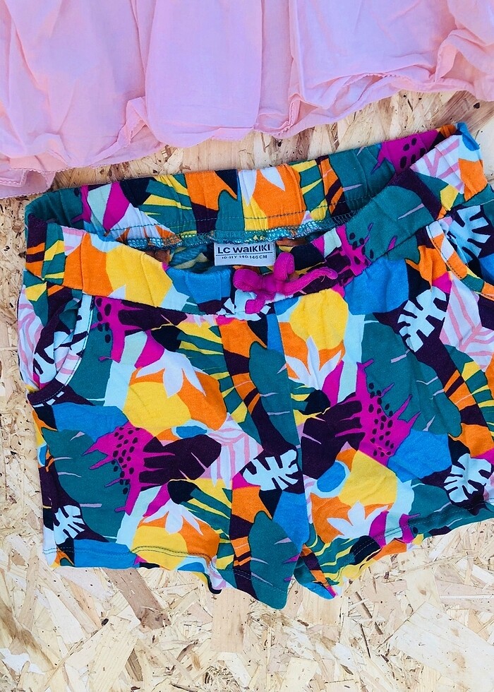 GAP tişört LCW şort - Görsel 3