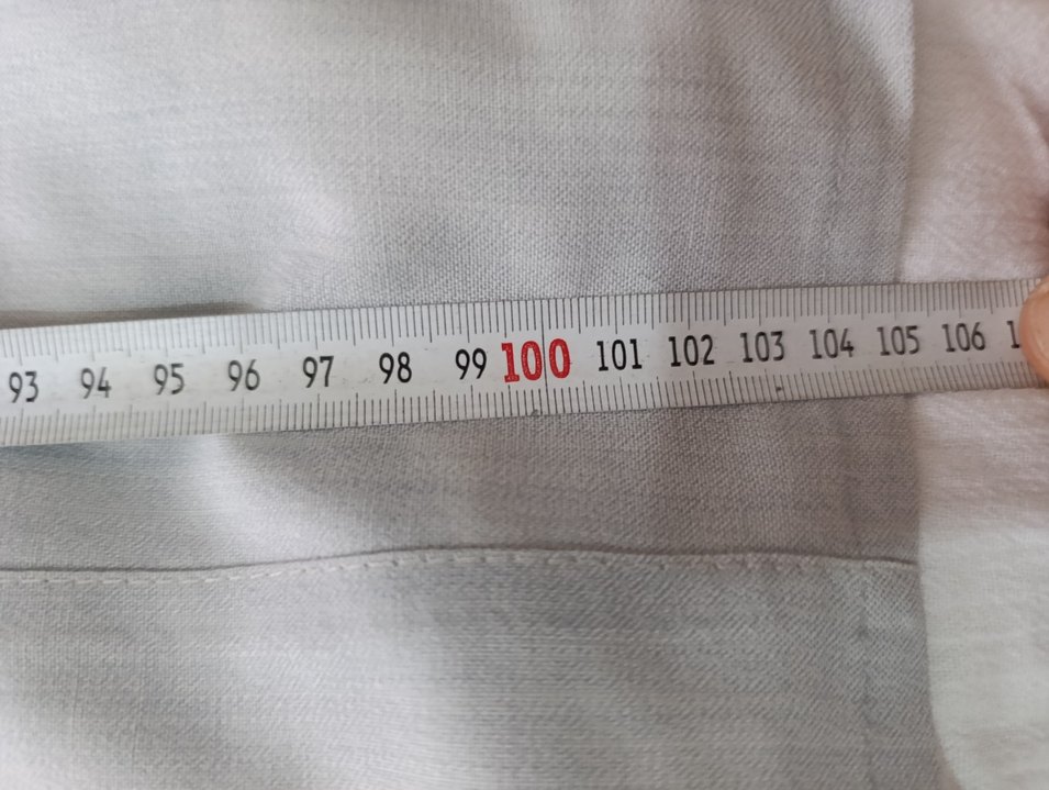 gri pantolonlu kadın takımı - Görsel 5