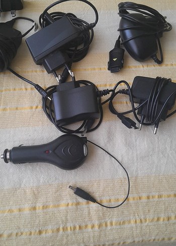 Siyah Telefon Şarj Aksesuarları Seti - Görsel 2