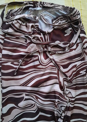 Kahverengi Bağcıklı Batik Desenli Kadın Pantolon - Görsel 3