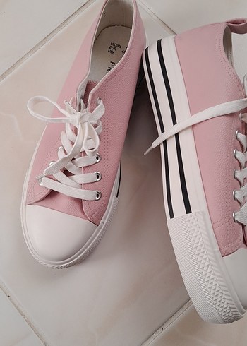 Pembe Bağcıklı Kadın Spor Ayakkabı - Görsel 4