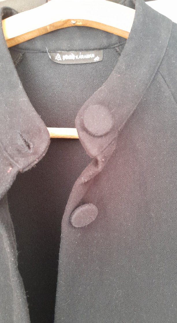 Düğmeli Siyah Kadın Uzun Kaban - Görsel 2