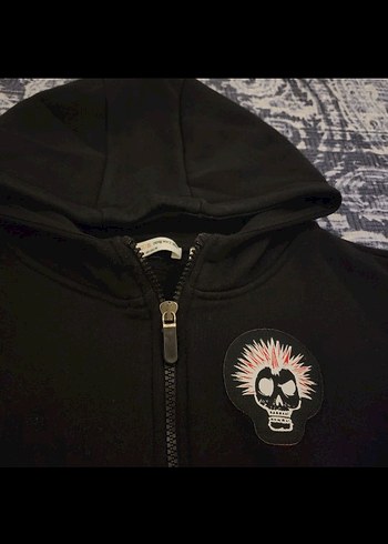 5 Yaş Beden siyah Renk Koton 5-6 yaş kapşonlu sweatshirt