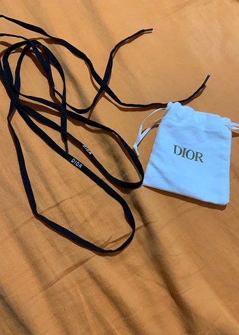  Beden Dior Baskılı Siyah bağacık