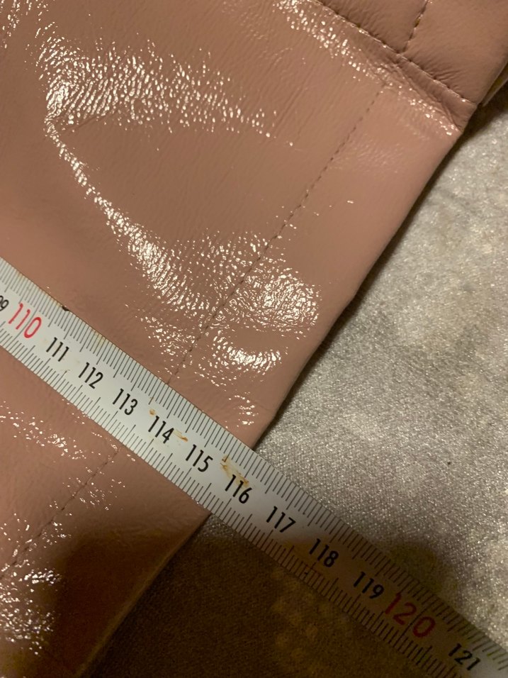 Parlak Bej Kapüşonlu Yağmurluk - Görsel 4