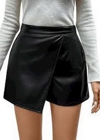 Kadın Siyah Deri Mini Şort - Görsel 5