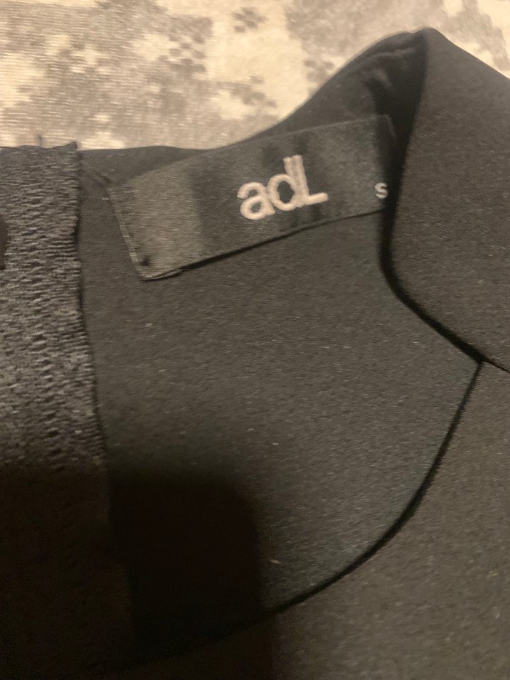 Düğmeli Siyah Uzun Kollu Ofis Elbisesi - Görsel 3