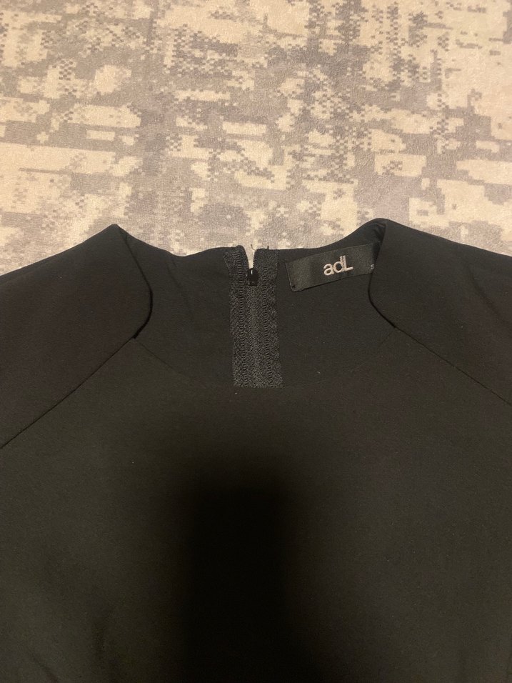 Düğmeli Siyah Uzun Kollu Ofis Elbisesi - Görsel 4