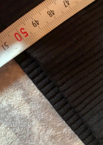 Siyah V Yaka Uzun Kollu Kadın spor üst - Görsel 5