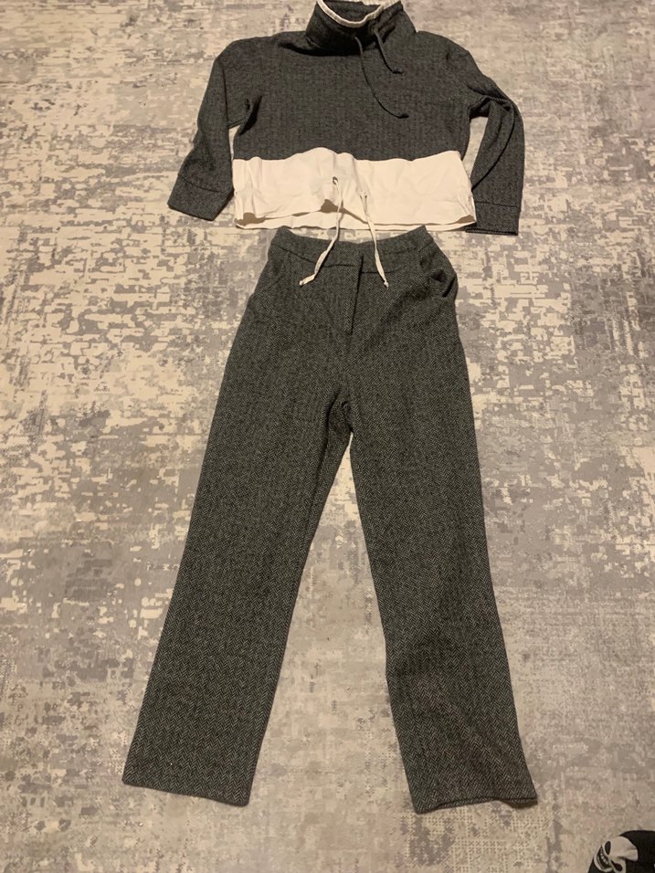 Gri Yüksek Yakalı Triko Kadın Eşofman Takımı - Görsel 3