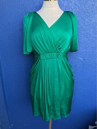 BCBG Maxazria Partile