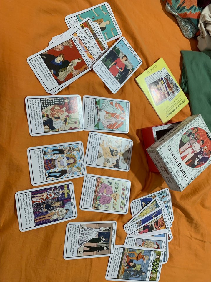 Fashion Oracles: Moda ve Yaşam İlhamı Kitabı - Görsel 3