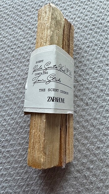 Zara Home Palo Santo ZARA HOME (3 sticks)