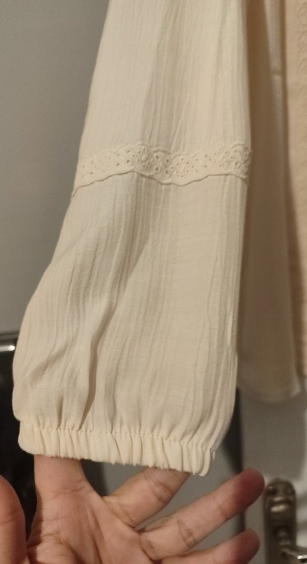 Bej Düğmeli Uzun Kollu Keten Kadın Gömlek - Görsel 2