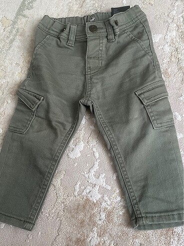 1 yaşa uygun pantolon