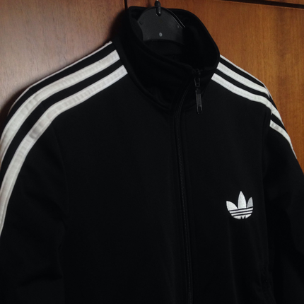 36 Beden siyah Renk Adidas old school üst
