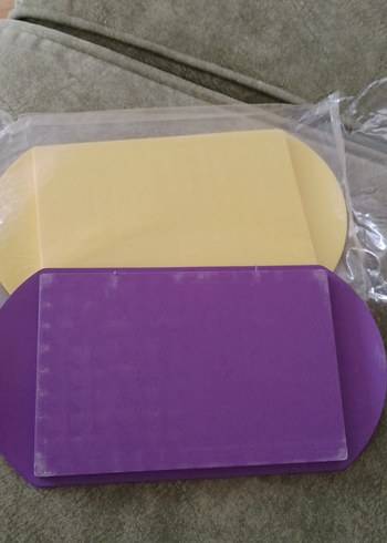 Beden Bej Silikon Mini Kare ve Yuvarlak Kalıp