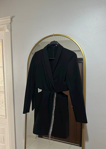 Zara Boncuklu Pencere Detaylı Tulum - Görsel 2