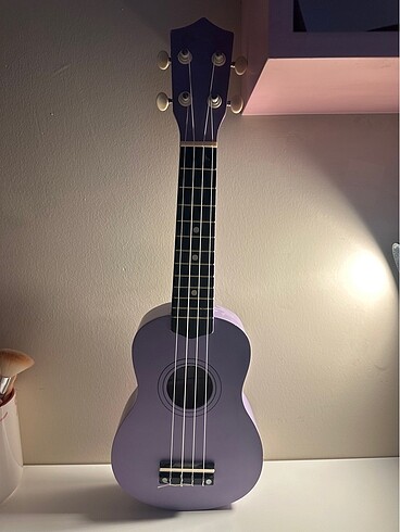  Beden Lila Ukulele