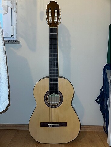  Cascha Gitar