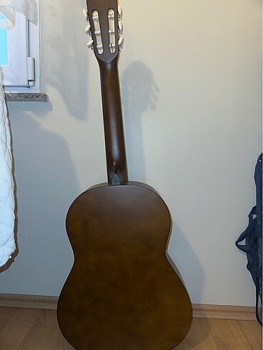  Beden Cascha Gitar