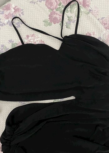 Trendyol & Milla Uzun Siyah Drapeli Strappy Parti Elbisesi