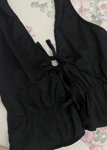 Trendyol & Milla Siyah Drapeli Halter Yaka Büstiyer