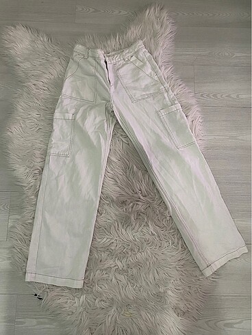 H&M Kargo beyaz pantolon