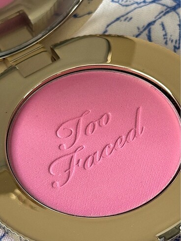  Beden Renk too faced pembe allık